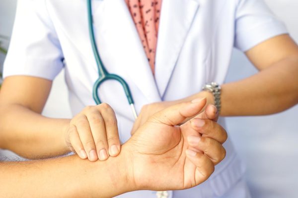 Νοσοκομειακή Περίθαλψη: Τι μου καλύπτει η Ασφάλιση Υγείας;